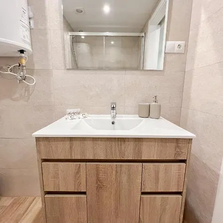 Bright & Cozy Acuario Beach&pool Daire *